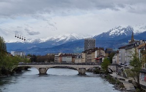 6716a7c58fa60_vuebullegrenoble.jpg